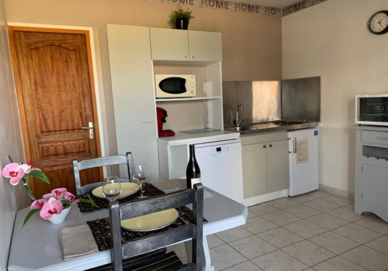 Gite Les Feuilles De Chene Villa Carpentras Luaran gambar